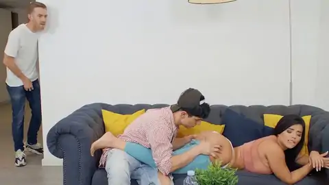 Sara Retali getting her gigantic butt tongued in the kitchen